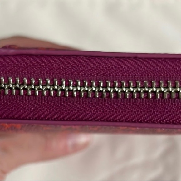 Coach Wallet - Picture 6 of 7